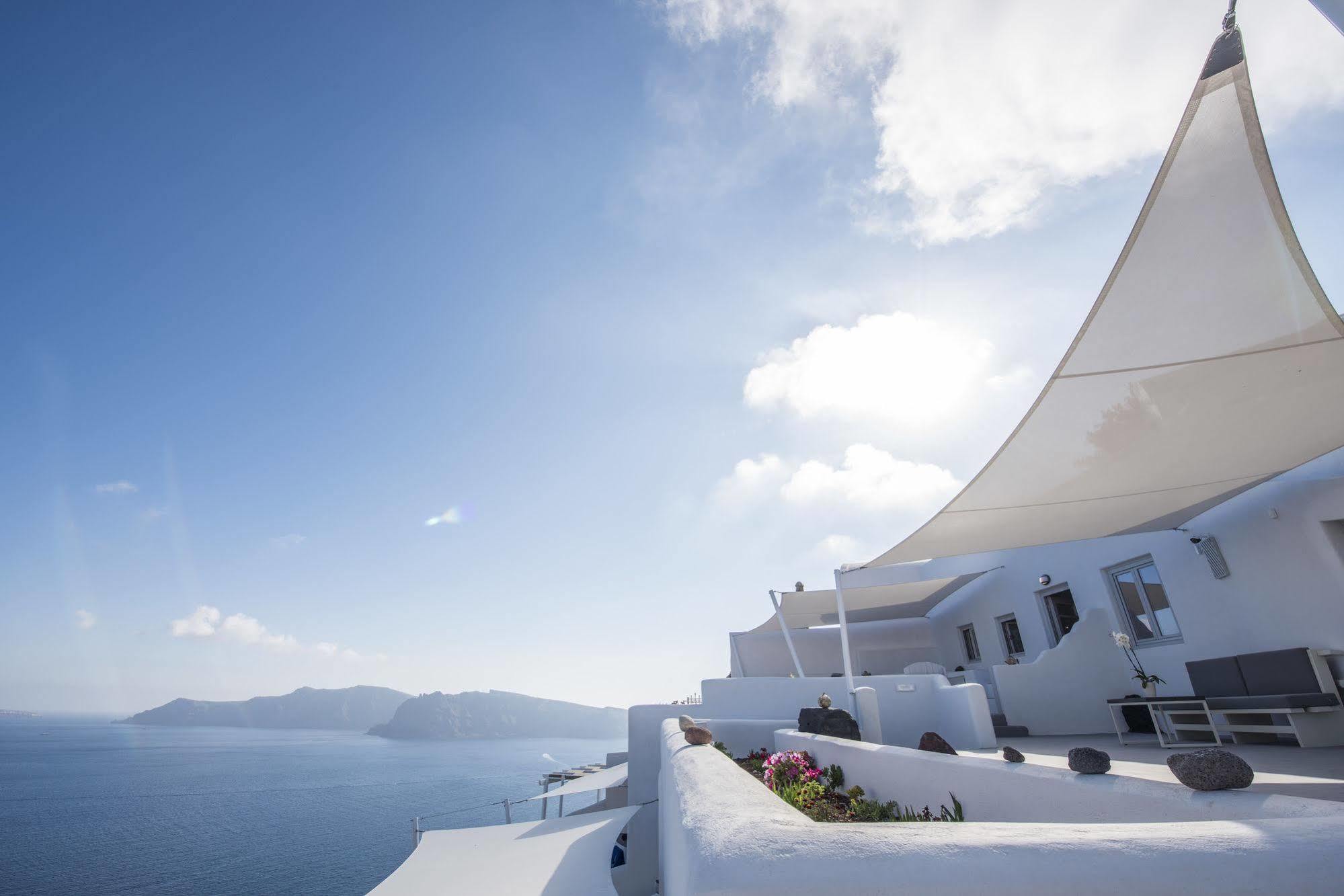 Ambition Suites (Adults Only) Oia  Exterior photo
